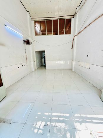 Nhà cũ vị trí đẹp 4.1*14.5nh 5.5m hẻm 154 âu dương lân p3q8 7532197