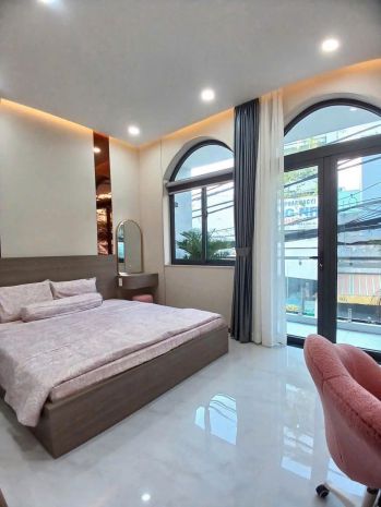 Bán nhà mặt tiền đất vàng tên lửa khu kinh doanh buôn bán 7534068