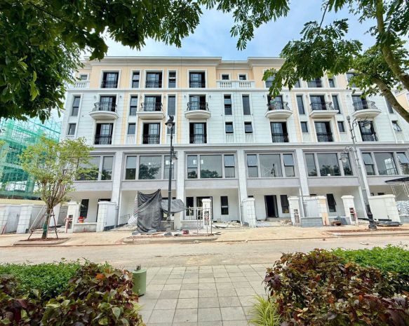 Hồng hạc city phú mỹ hưng - chính thức nhận booking giai 7534851