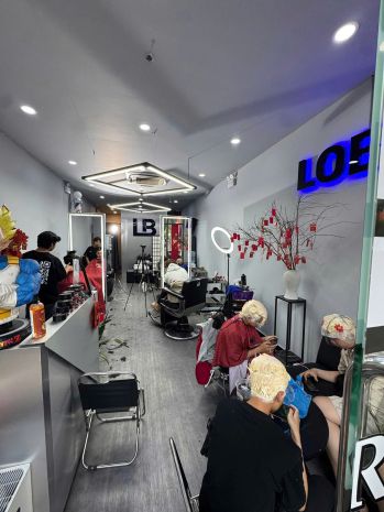 Chính chủ cần sang nhượng salon tóc tại hồ chí minh có lầu 7535275