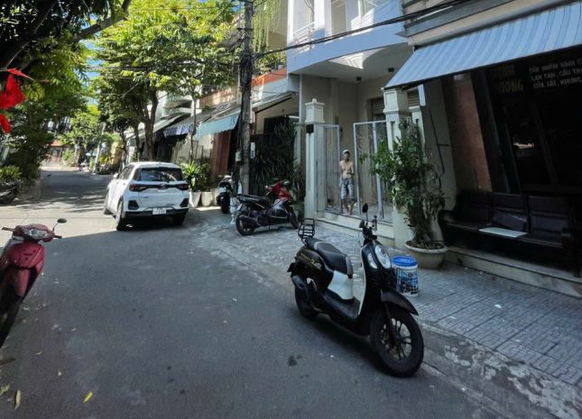 Mt đường 5.5m nhánh lý tự trọng, 81m2, 2 mặt thoáng, 3.5 7535358