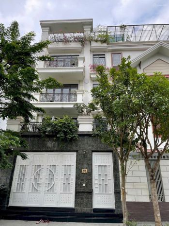 Bán nhà kđt dịch vọng,hà nội.dt 103m x 6 tầng. mt 6m. giá 7536105