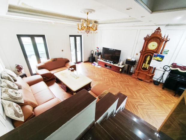 Phố việt hưng nhà đẹp 95m² ngõ thông ô tô vào 7538467