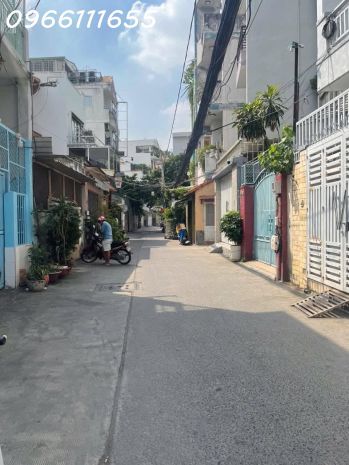 Bán nhà lô góc 2 mặt hẻm  trần quang diệu  p14 7539024
