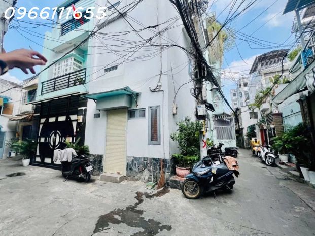 Bán nhà lô góc 2 mặt hẻm  trần quang diệu  p14 7539025