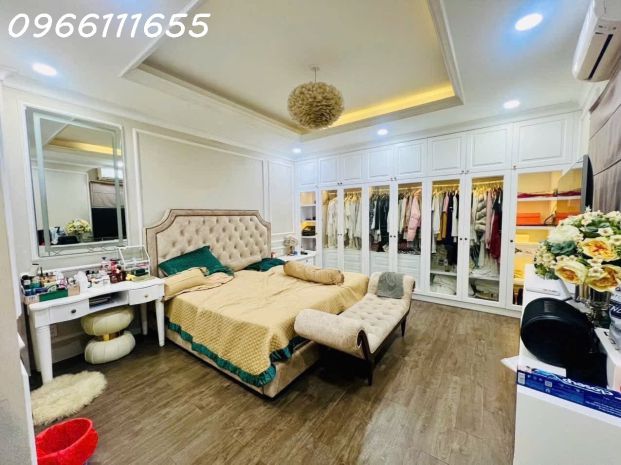Bán nhà lô góc 2 mặt hẻm  trần quang diệu  p14 7539027