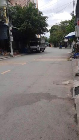 Sang nhượng vựa dừa mặt tiền cổng chung cư bcons  đường số 7539111