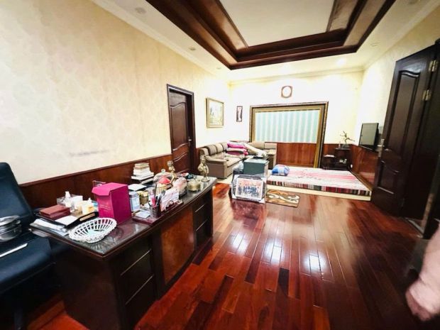 Bán nhà đẹp nguyễn sơn- sát phố- lô góc -oto- dân xây 85m 5 7539498