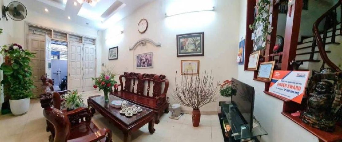 Nhà thật ngõ ô tô phố trạm long biên 13 tỷ 80m sổ đỏ 7539808