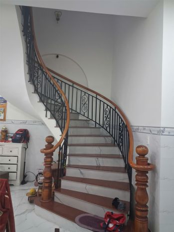 Hot hot  chính chủ cần bán căn nhà khu tái định cư long 7540726
