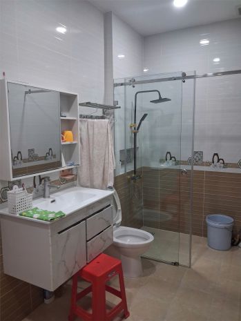 Hot hot  chính chủ cần bán căn nhà khu tái định cư long 7540727