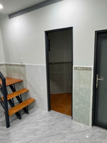 Bán nhà 2 tầng tp đồng nai mới 100,shr thổ cư,ngay cổng 7542429