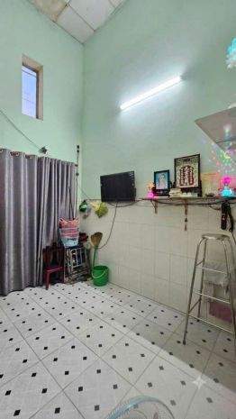 Chỉ 2,3 tỷ sở hữu nhà 2 tầng hương lộ 2  36m²  vào ở ngay 7542875