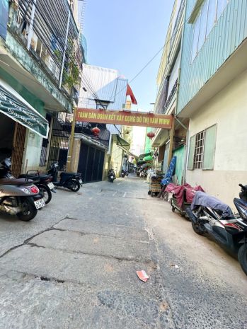 Nhà kiệt ô tô thông, gần mt nguyễn hoàng, 41m2, 2.5 tầng 7543510