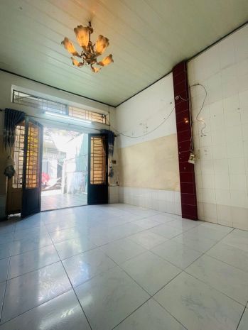 Bán nhà 62m2 gần nguyễn hữu cảnh - hẻm 3.5m sát mặt tiền - 7543772