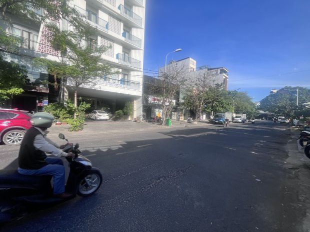 Bán nhà 2 mặt tiền chính hữu 98m² sơn trà, cách biển mỹ khê 7544420