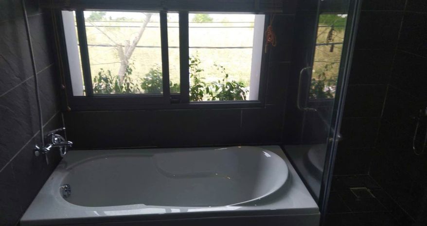 Bán nhà mặt tiền gần biển 140m², 2 tầng, mt nguyễn phạm 7544468