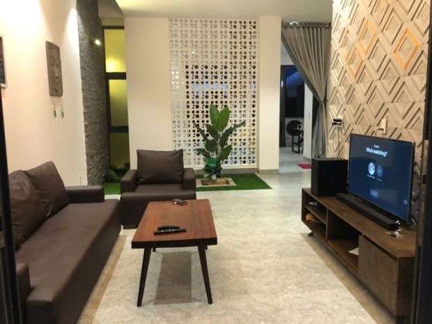 Bán nhà mặt tiền gần biển 140m², 2 tầng, mt nguyễn phạm 7544469