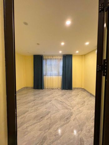 Cho thuê nguyên căn hồng mai, ô tô đỗ cửa, thang máy, làm 7545366