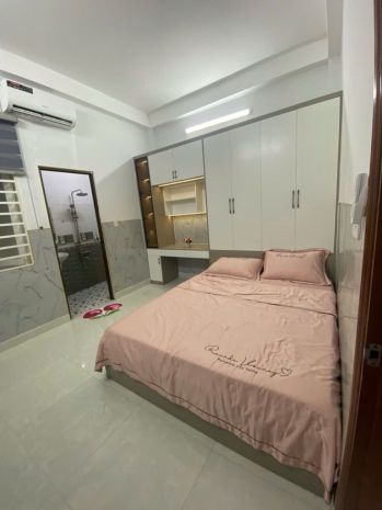 Nhà đẹp 4 tầng  nhỉnh 5 tỏi q.12 7545762