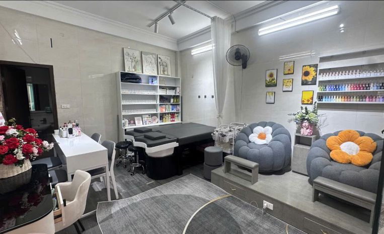 Giá tốt - sang nhượng mặt bằng kinh doanh nail - mi - gội 7546326