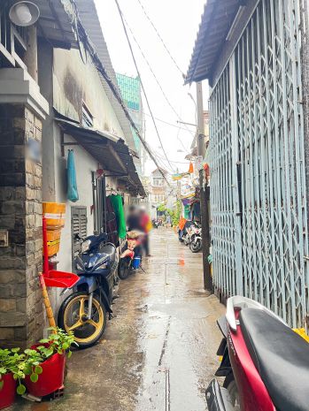 Cho thuê nhà 2 tầng a hẻm 141 đường tám danh p4q8. giá: 7 7546778