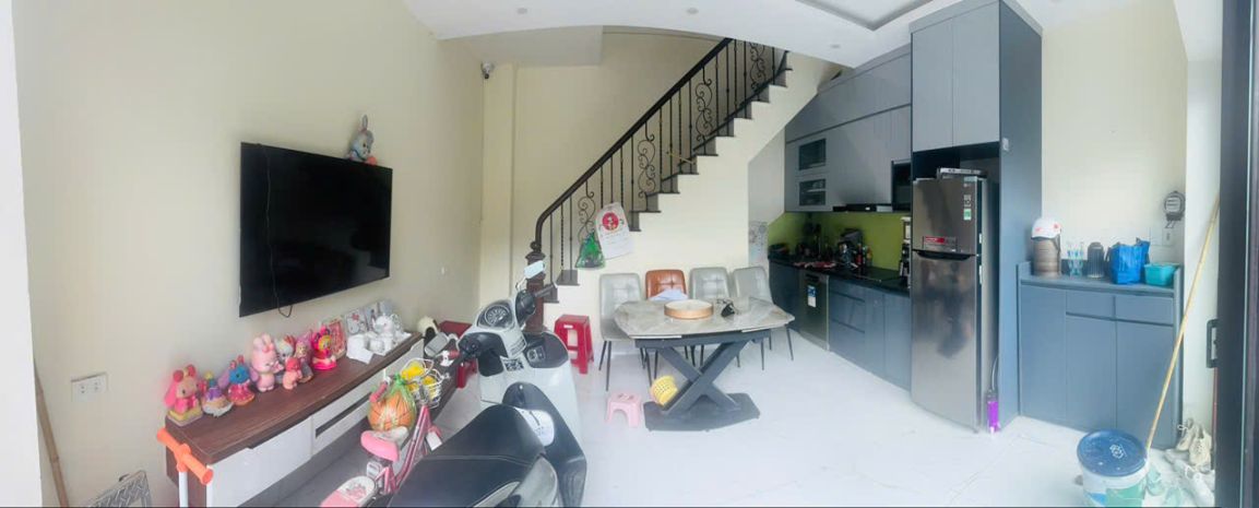 Chính chủ cho thuê nhà 2 tầng full nội thất tại nguyễn 7547485