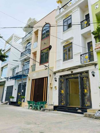 Mặt tiền bùi minh trực ngang 5m công viên 4 tầng mới ở 7550135