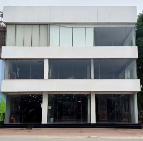 Cho thuê nhà, chùa láng, nguyễn chí thanh, đống đa, 171m2x 7551208