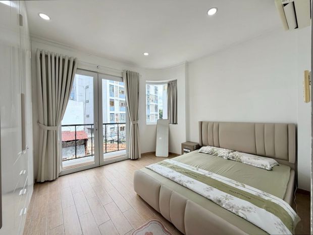 Xa hoa quận 1 - nguyễn văn nguyễn - 20m ra mặt tiền - 5 7551409