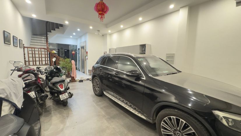 Chính chủ bán nhà phố lạc trung, mặt tiền 5.6m, 6 tầng 7554024