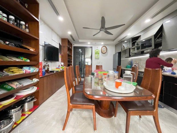 Bán nhà lạc long quân  ô tô  lô góckinh doanh gần lotte 7555513