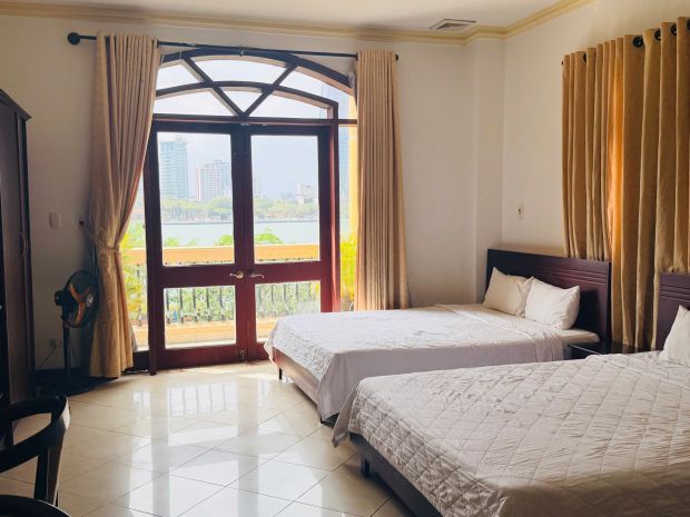 Bán khách sạn mặt tiền  số 257 trần hưng đạo phước mỹ , tp 7555540