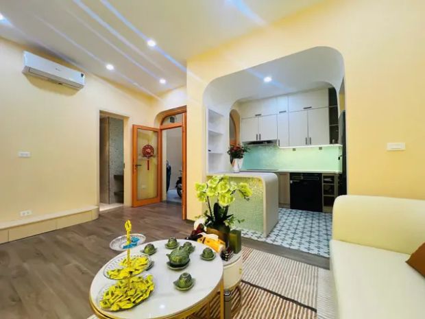 Bán nhà đẹp việt hưng- sát phố- thang máy- ô tô- 50m 6 tầng 7556010