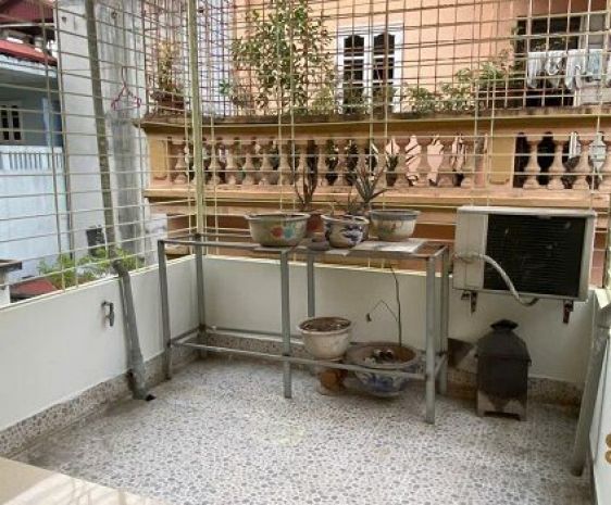 Chính chủ bán nhà trong ngõ 612 la thành, phường giảng võ, 7556191
