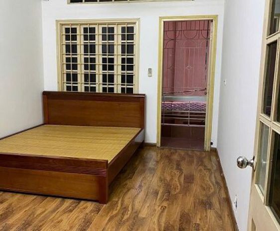 Chính chủ bán nhà trong ngõ 612 la thành, phường giảng võ, 7556194