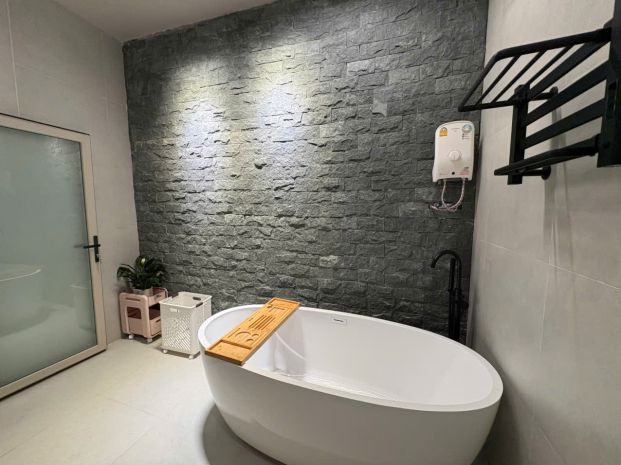 Bán gấp nhà mặt tiền ngoại ô, có nhà yến, hòa thành, lai 7556815