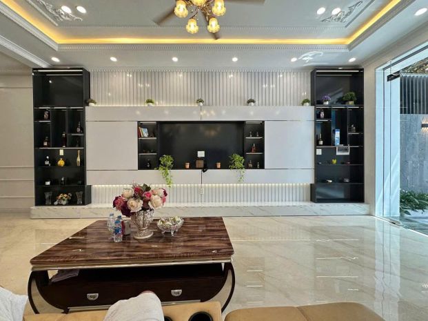 Bán nhà mặt đường hai bà trưng - cát dài 70m2 - giá tốt 7557655