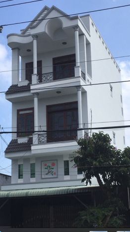 Bán nhà 3 tầng, mặt tiền  nguyễn tất thành, sa đéc, đồng 7557972