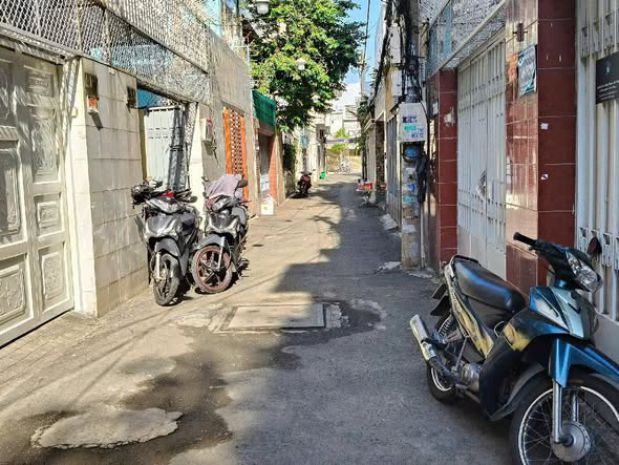 Hàng hiếm cả năm mới bán 1 căn - hồ văn huê con đường 7557997