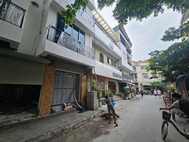 Thạch bàn long biên 11 tỷ 55m ngõ thông ô tô,sổ đỏ 7558342