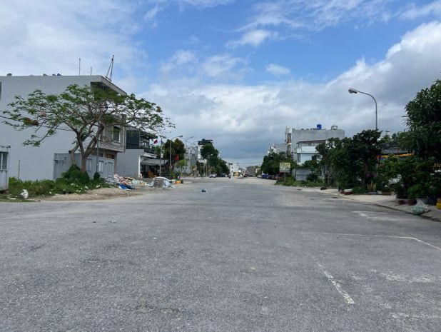 Bán đất tđc gốc lim  mặt tiền 9m  phù hợp xây biệt thự 7558471