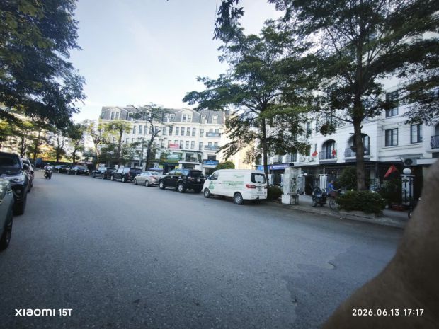 Bán nhà 7 tầng mới khu dt mới kim giang nguyên xiễn 38 tỷ. 7558584