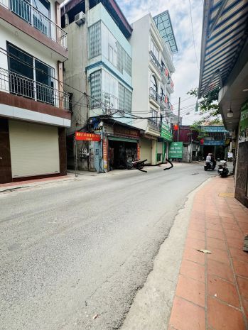 Nhà thật phố trạm long biên 10 tỷ 50m ngõ nông,kinh doanh 7558701