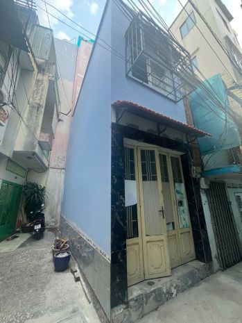 Trung tâm quận 10 cmt8 2 tầng lô góc thoáng đẹp mà chỉ 7559423