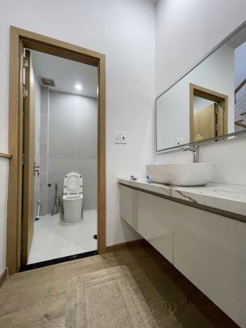 Nhà 3 tầng trung tâm hải châu  dòng tiền 17 triệutháng 7560092