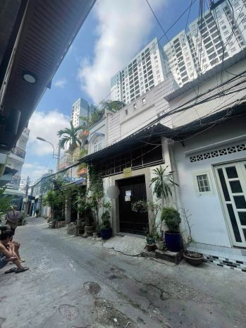 Nhà đẹp cần bán, đường lâm văn bền 7560255