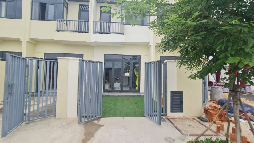 Mua nhà phố lúc này, em nghĩ điều đầu tiên phải hỏi là: 7560479