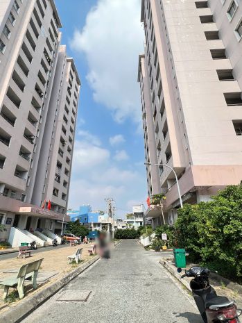 Căn hộ góc 62m2 chung cư  view sông 481 hưng phú - ba đình 7560591