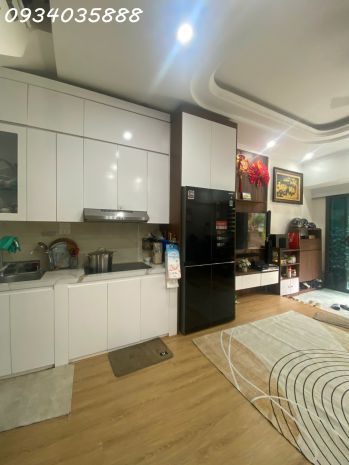 Thượng thanh  nhà mới đẹp  5 tầng  full nội thất  4 7560784